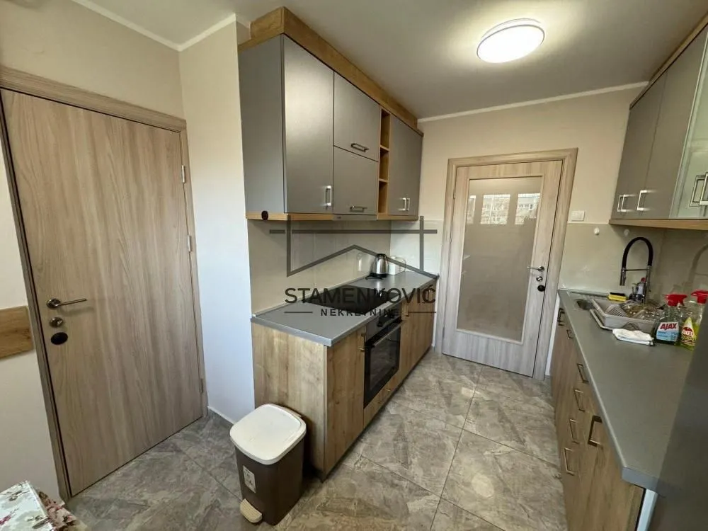 Izdavanje, dvosoban stan, 67m², Liman 3, Novi Sad Sve Podlokacije