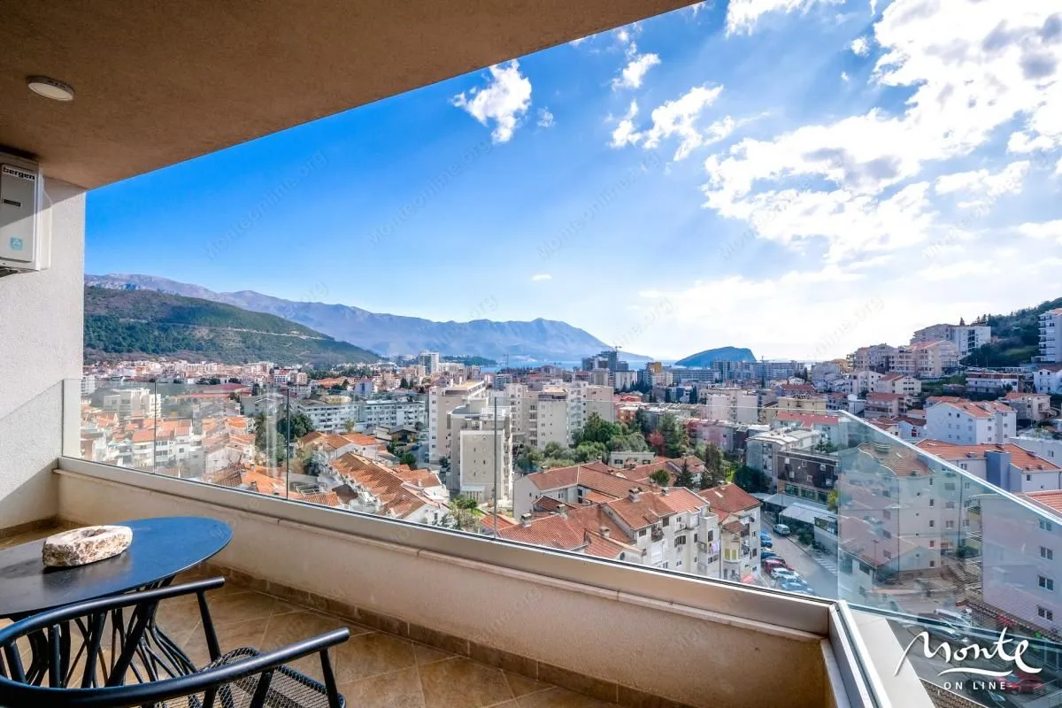 Sale, three bedroom apartment, 140m², Budva, Crna Gora