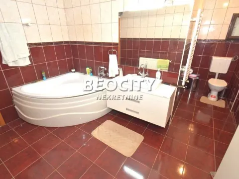 Prodaja, kuća, 320m², Mladenovac (mesto), Mladenovac - image 6