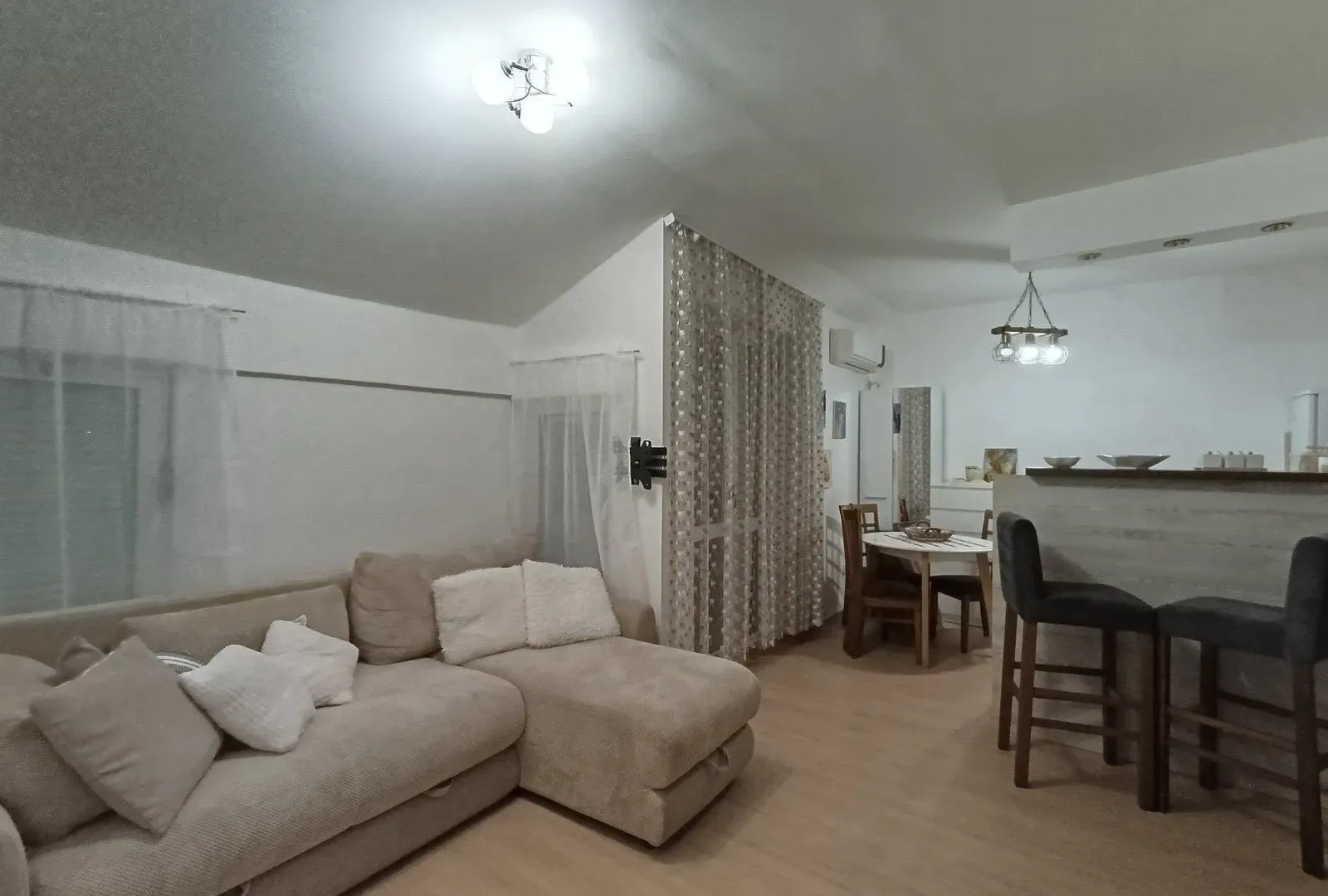 Izdavanje, stan, 36m², Stari Aerodrom, Podgorica