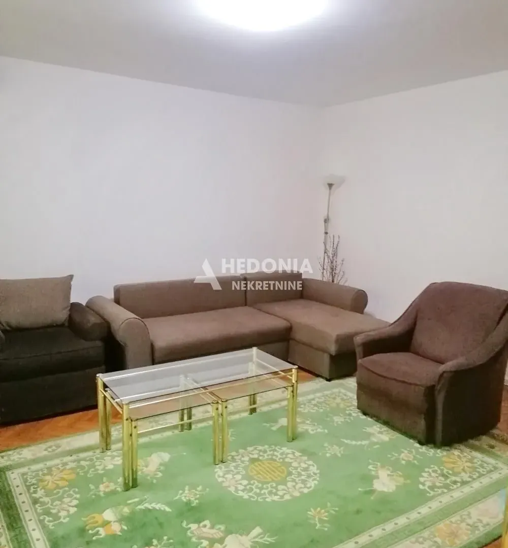 Izdavanje, trosoban stan, 70m², Slavija, Vračar Sve Podlokacije