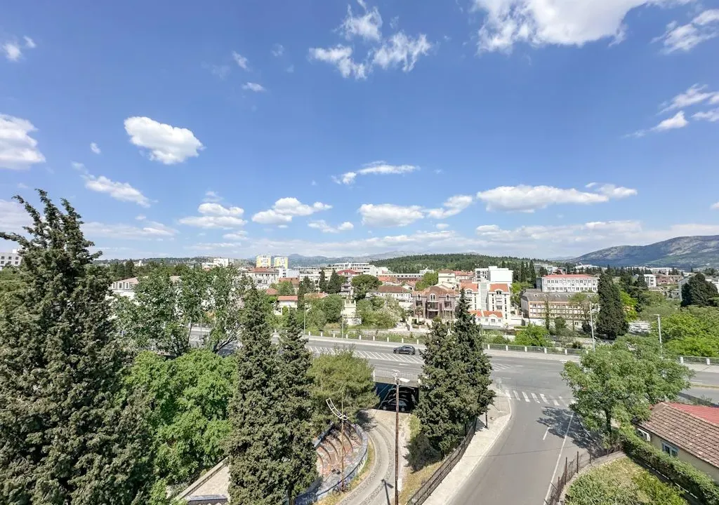 Sale, four bedroom apartment, 160m², Drač, Podgorica