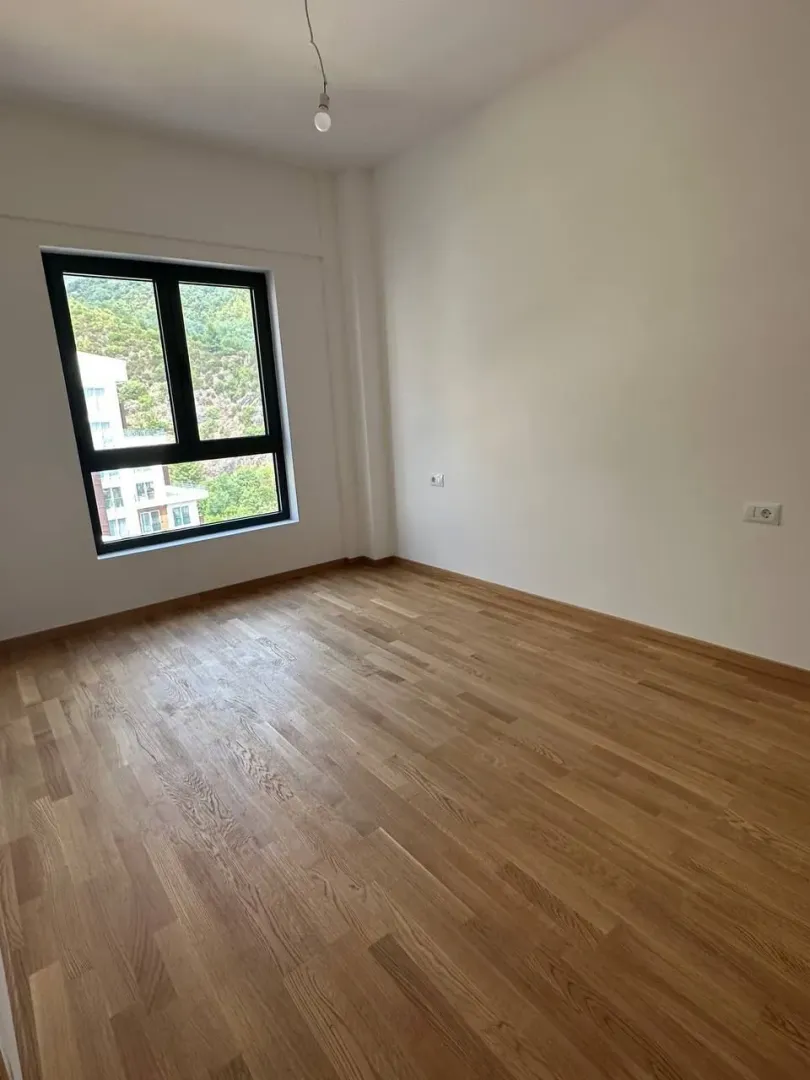 Prodaja, dvosoban stan, 64m², Bečići, Budva