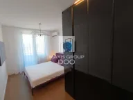 Izdavanje, trosoban stan, 82m², Novi Beograd Sve Podlokacije, Beograd - image 12