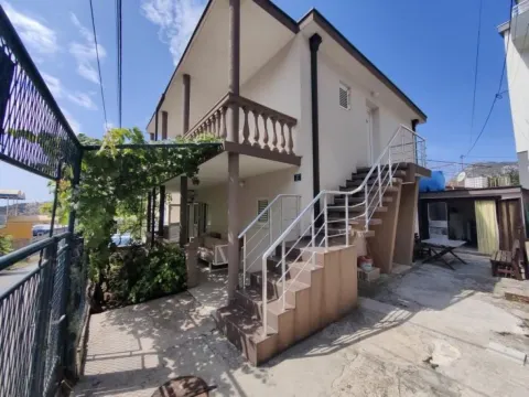 Prodaja, kuća, 156m², Sutomore, Bar - image 2