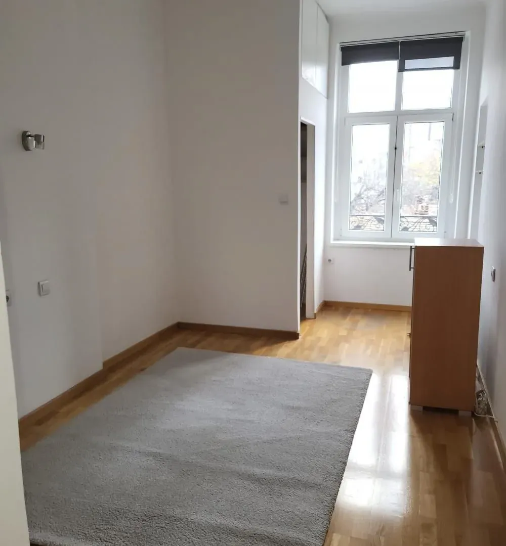 Izdavanje, poslovni prostor, 20m², Stari Grad, Beograd