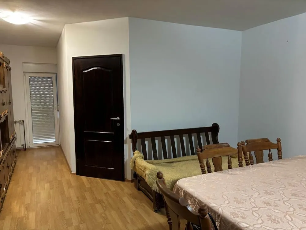 Rent, three bedroom apartment, 115m², Centar, Inđija