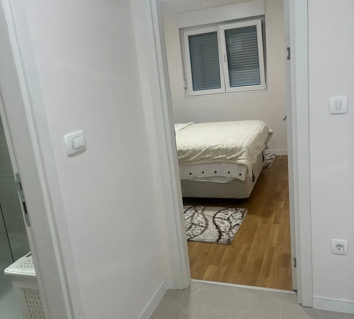 Rent, one bedroom apartment, 41m², Pobrežje, Podgorica