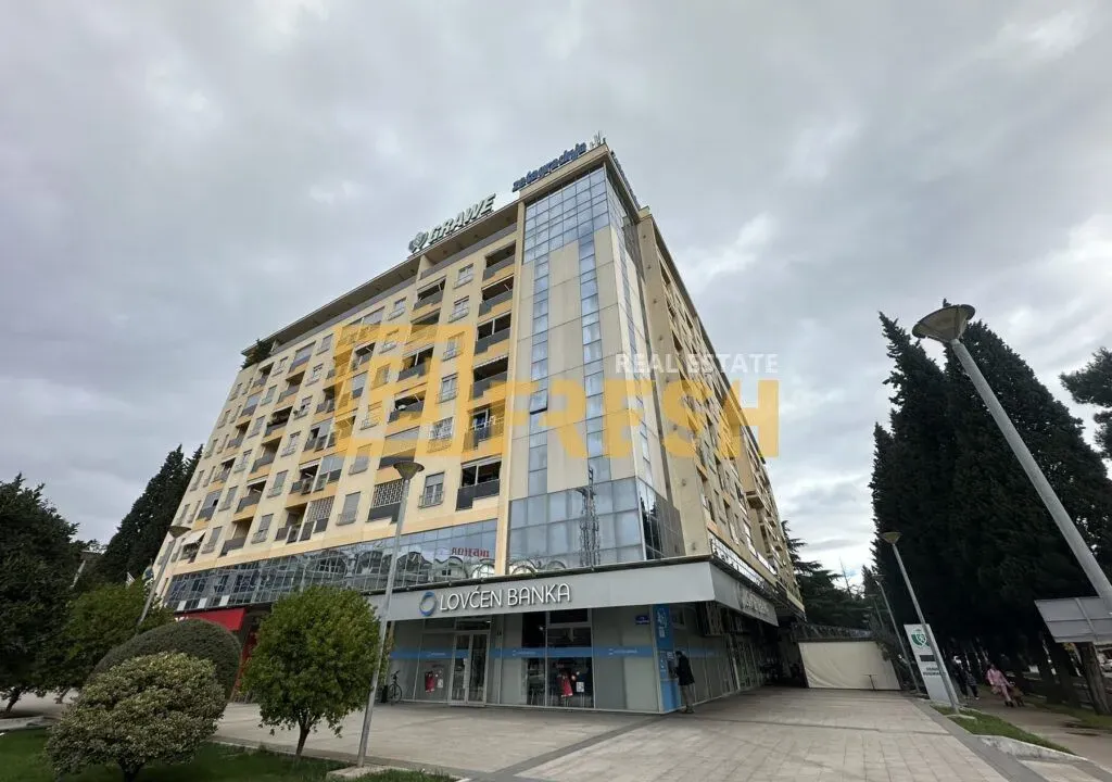 Izdavanje, jednosoban stan, 58m², Centar, Podgorica