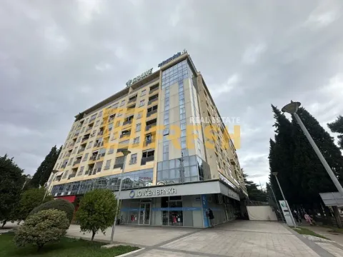 Izdavanje, jednosoban stan, 58m², Centar, Podgorica - image 1