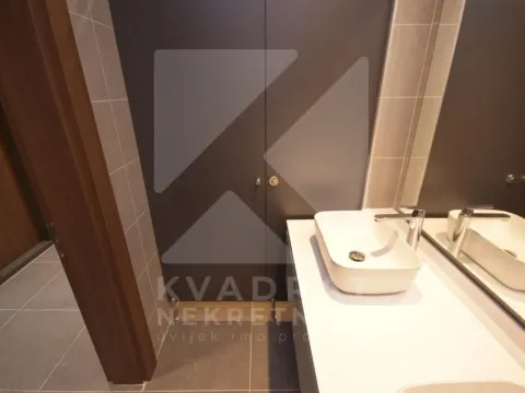 Rent, office space, 2542m², Centar, Podgorica - image 16