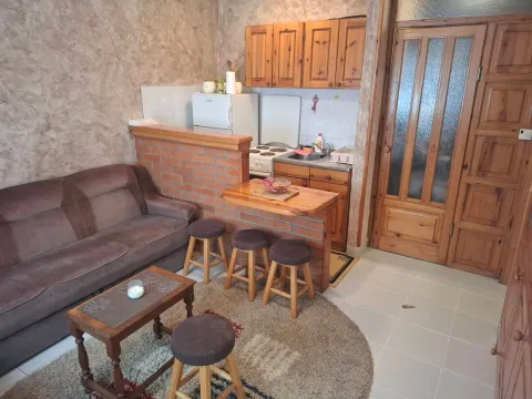 Prodaja, dvosoban stan, 34m², Centar, Zlatibor - image 3