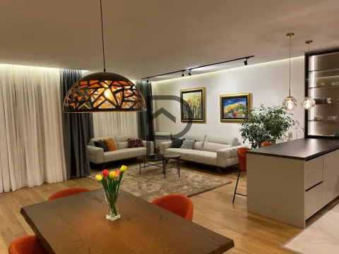 Izdavanje, stan, 108m², Central Point, Podgorica - image 2