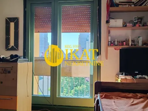 Prodaja, trosoban stan, 83m², Vidikovački venac, Rakovica - image 2