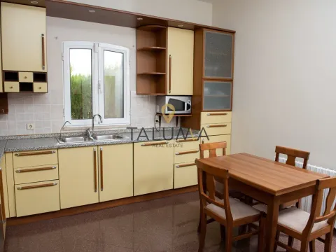 Sale, house, 450m², Zagorič, Podgorica - image 7