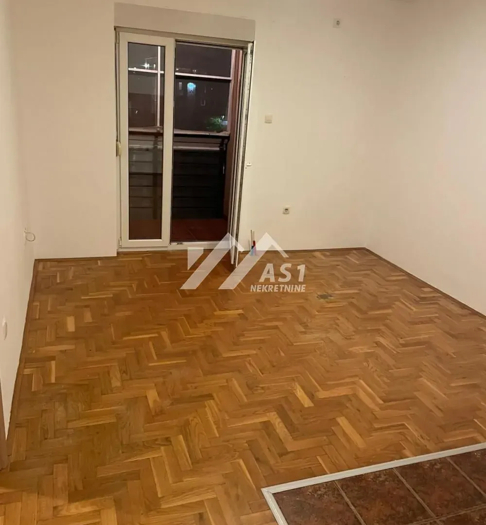 Rent, one bedroom apartment, 45m², Adamovićevo Naselje, Novi Sad Sve Podlokacije