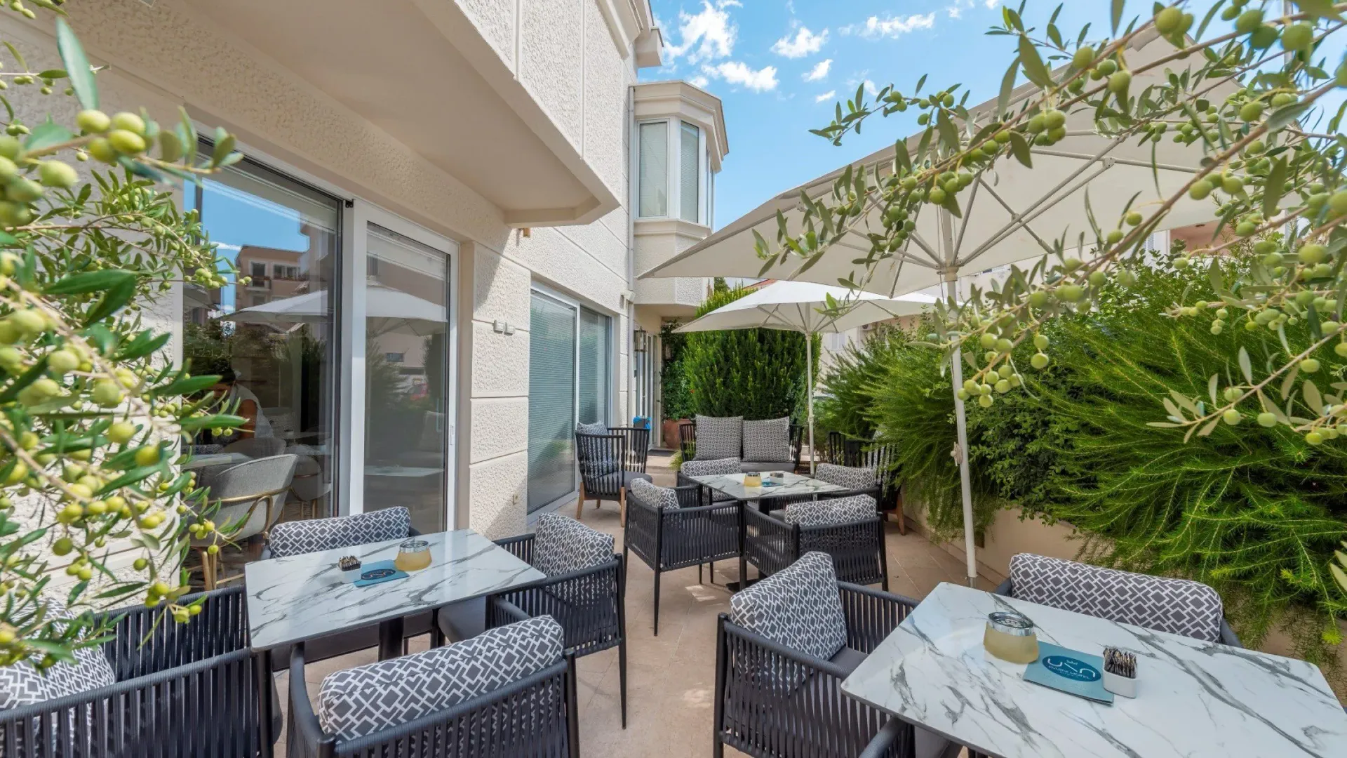 Sale, hospitality venue, 317m², Budva, Crna Gora
