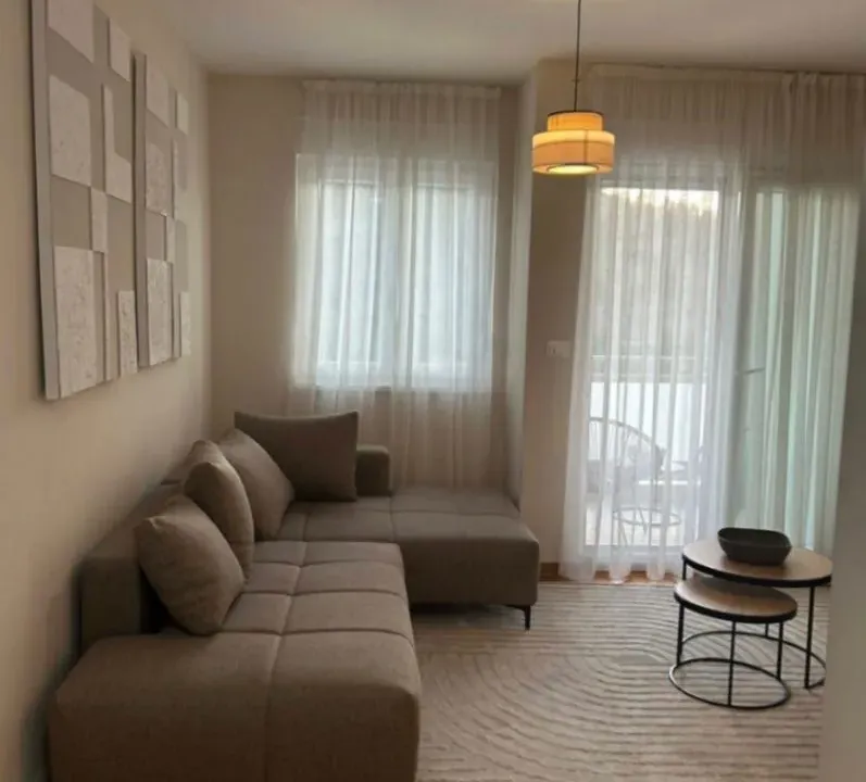 Izdavanje, garsonjera, 30m², City Kej, Podgorica