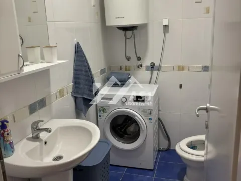 Izdavanje, dvosoban stan, 45m², Bulevar Oslobodjenja, Novi Sad Sve Podlokacije - image 9