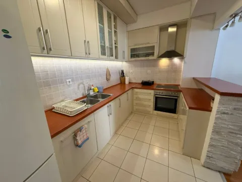 Izdavanje, dvosoban stan, 78m², City Kvart, Podgorica - image 3