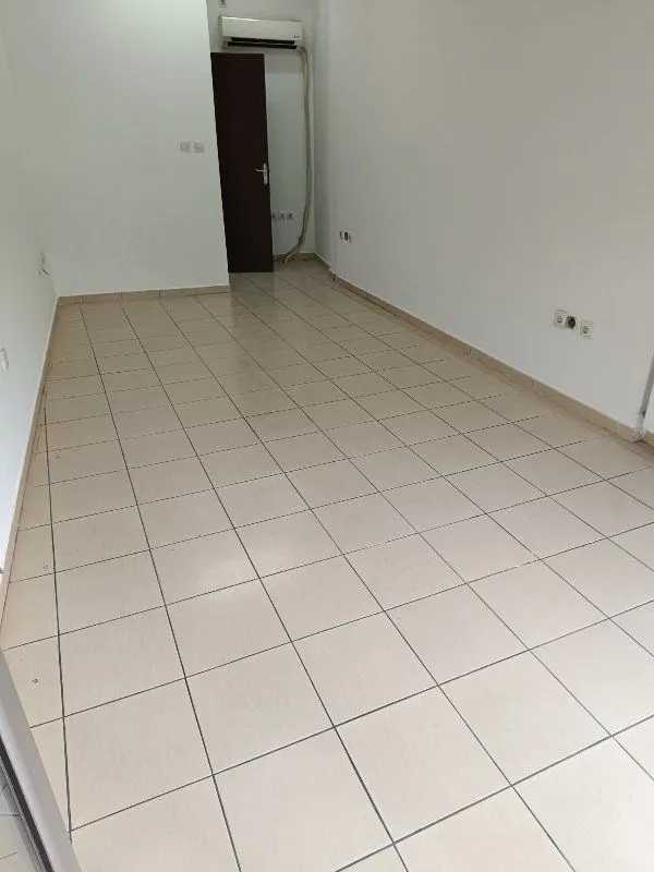 Sale, office space, 21m², Centar, Kragujevac