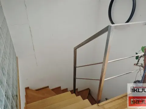 Sale, three bedroom apartment, 105m², Liman 3, Novi Sad Sve Podlokacije - image 17