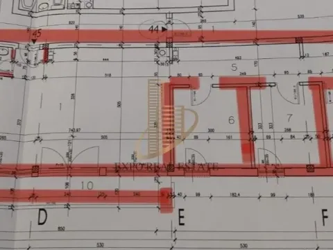 Prodaja, četvorosoban stan, 112m², Stari grad, Novi Sad - image 16