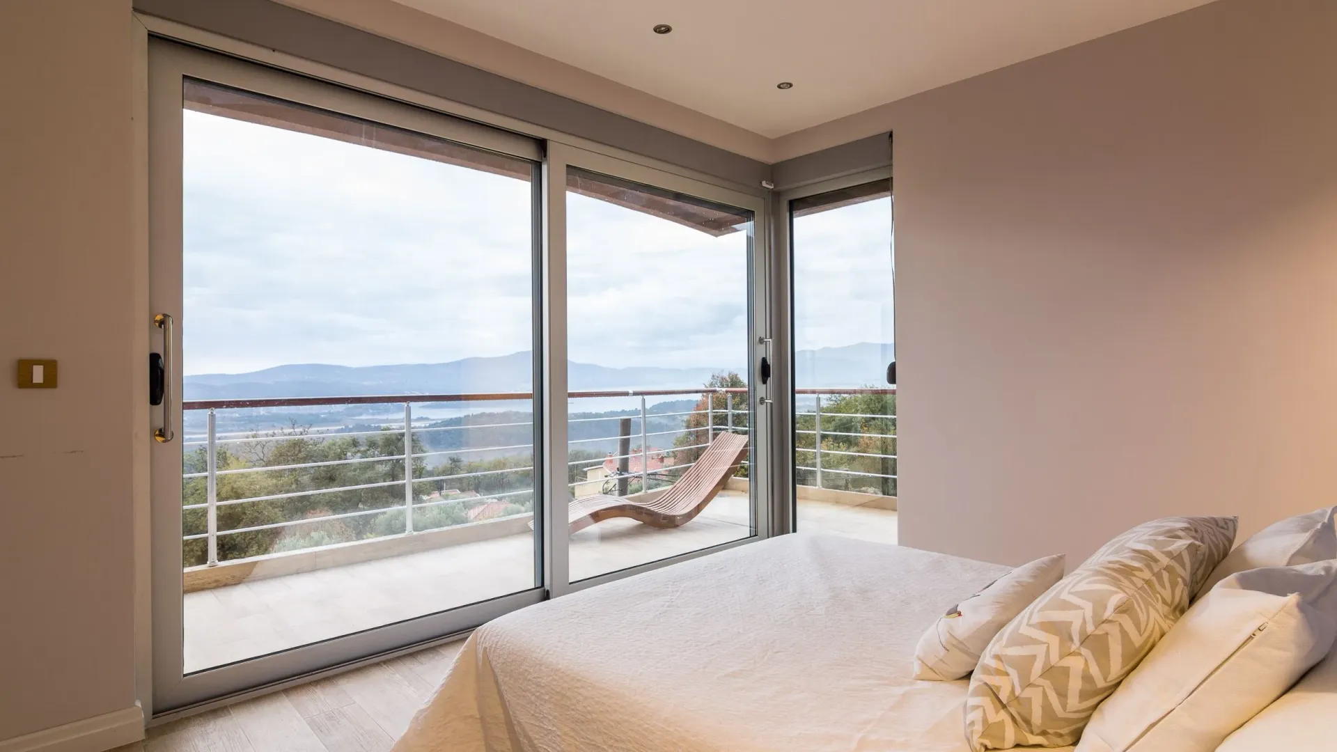 Prodaja, dvosoban stan, 119m², Kavač, Kotor