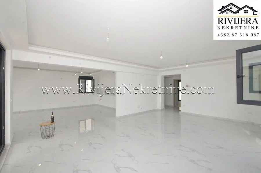 Prodaja, dvosoban stan, 124m², Đenovići, Herceg Novi