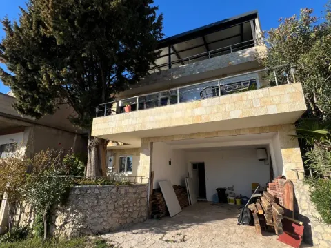 Prodaja, kuća, 210m², Kruče, Ulcinj - image 11