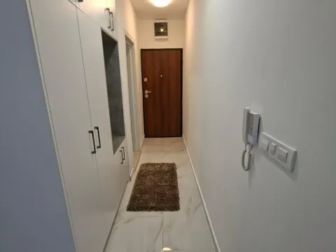 Rent, one bedroom apartment, 45m², Bulevar, Budva - image 15