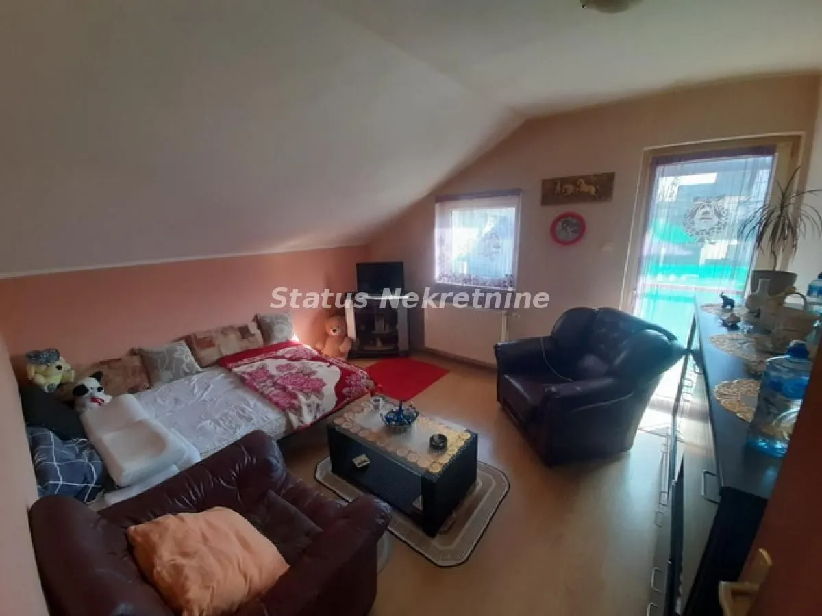 Prodaja, kuća, 166m², Futog, Novi Sad Sve Podlokacije