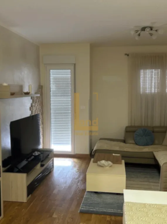 Rent, two bedroom apartment, 64m², City Kvart, Podgorica