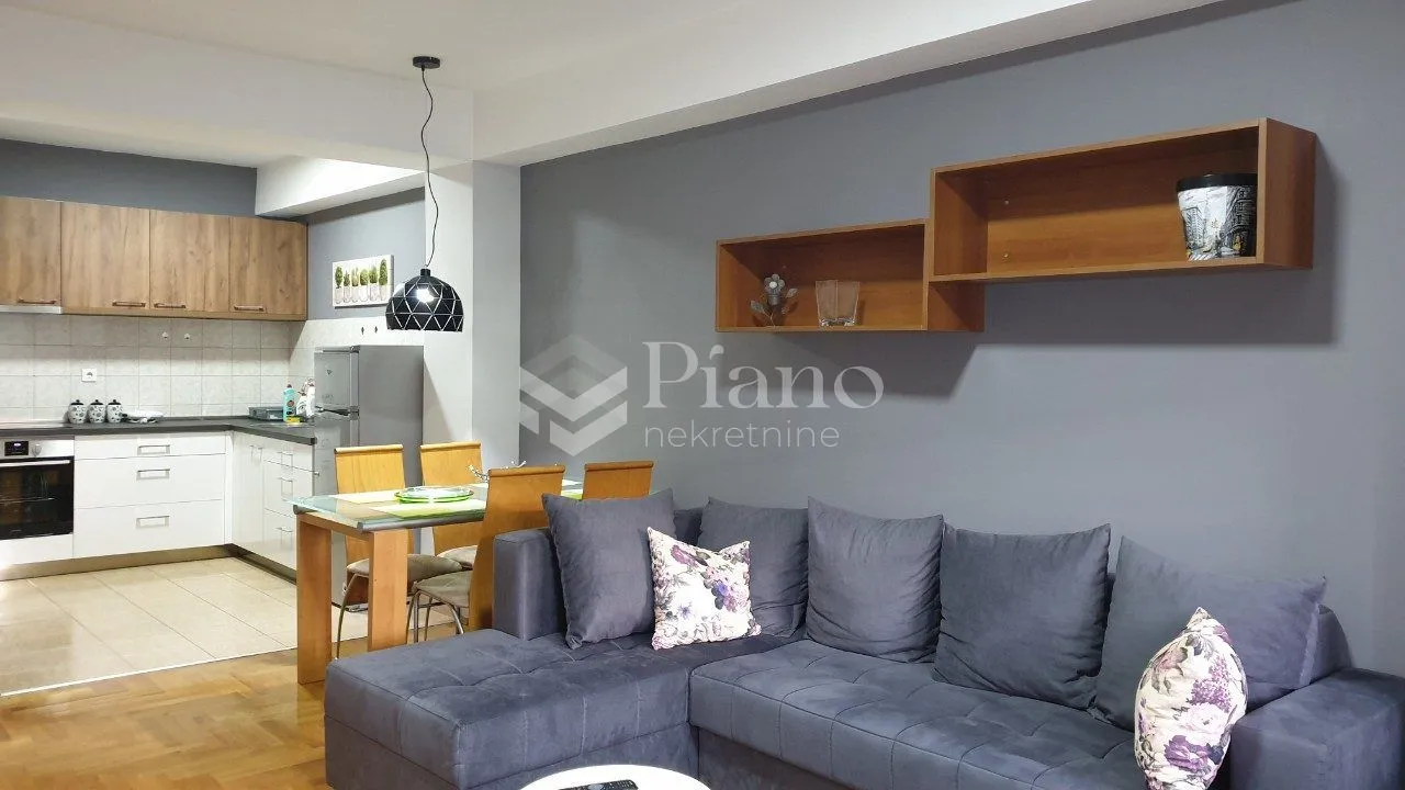 Rent, one bedroom apartment, 52m², City Kvart, Podgorica