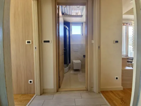 Izdavanje, dvosoban stan, 87m², Budva, Crna Gora - image 8