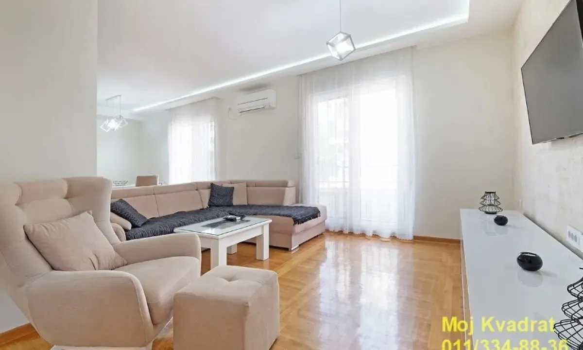 Prodaja, trosoban stan, 87m², Slavujev Venac, Zvezdara Sve Podlokacije