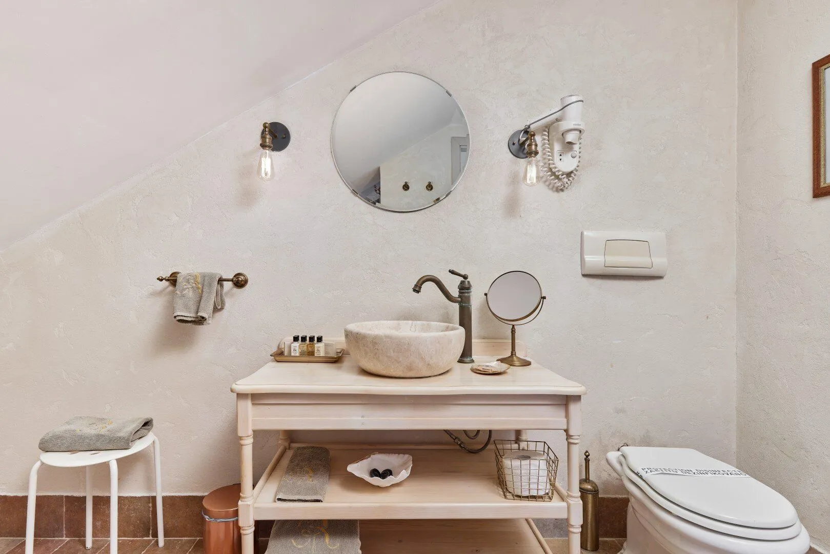 Rent, house, 2117m², Kotor, Crna Gora