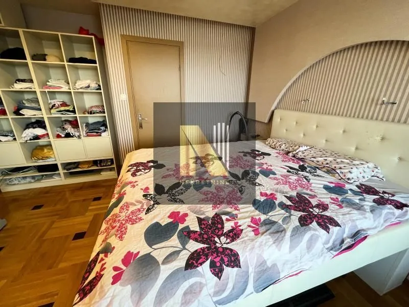 Prodaja, trosoban stan, 108m², Bulevar patrijarha Pavla, Novi Sad Sve Podlokacije