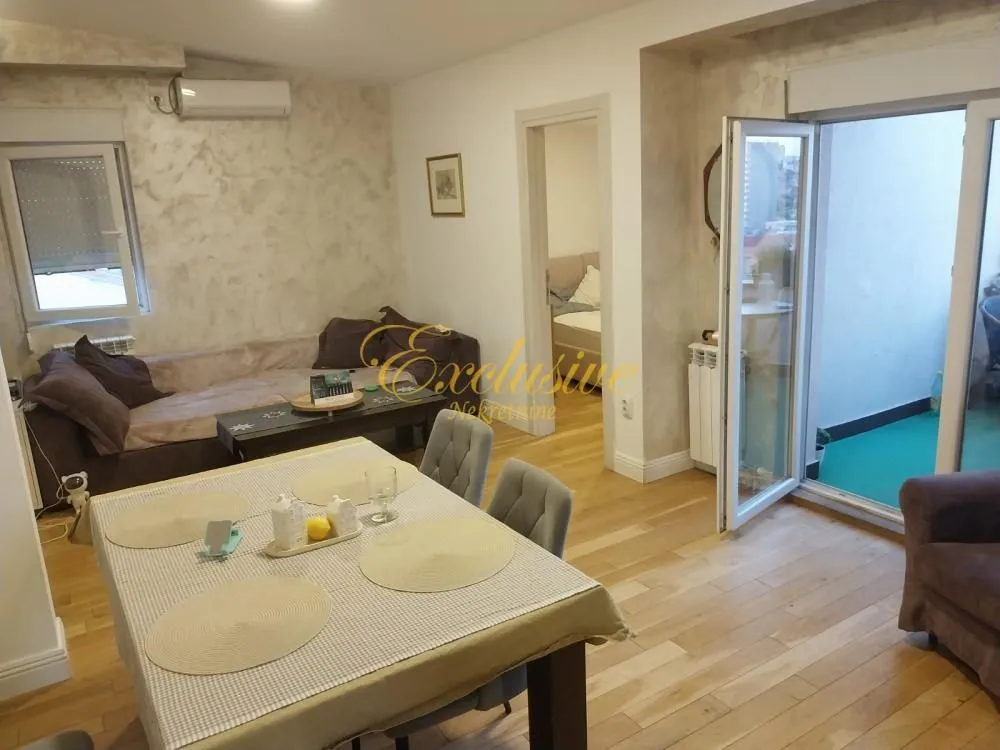 Prodaja, trosoban stan, 67m², Lekino Brdo, Voždovac Sve Podlokacije