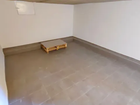 Prodaja, parking/garaža, 31m², Zemun Polje, Beograd - image 2