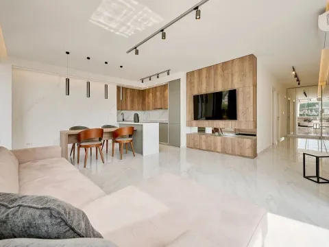 Sale, two bedroom apartment, 90m², Rafailovići, Budva - image 8