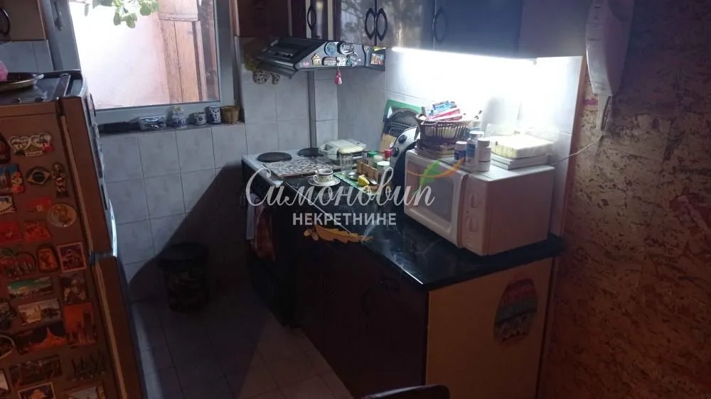 Prodaja, kuća, 187m², Zemun Cara Dušana, Zemun Sve Podlokacije