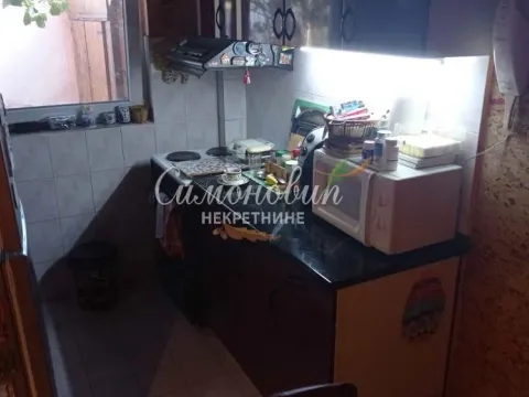 Prodaja, kuća, 187m², Zemun Cara Dušana, Zemun Sve Podlokacije - image 15