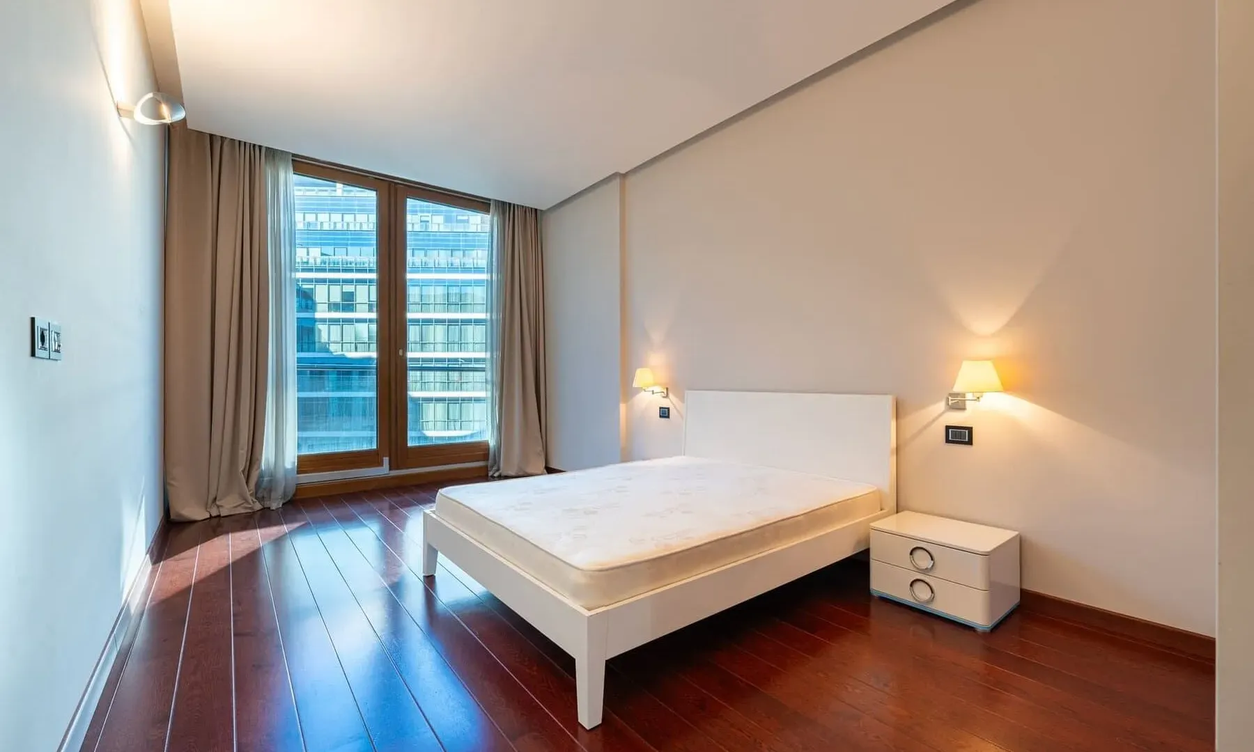 Prodaja, trosoban stan, 205m², Kod Capital Plaze, Podgorica