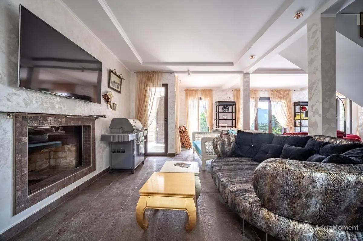 Sale, house, 188m², Herceg Novi, Crna Gora