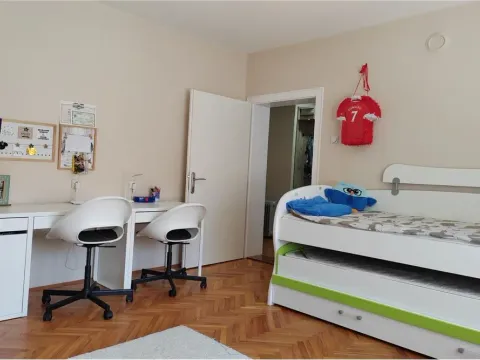 Prodaja, kuća, 142m², Apelovac, Niš - image 21