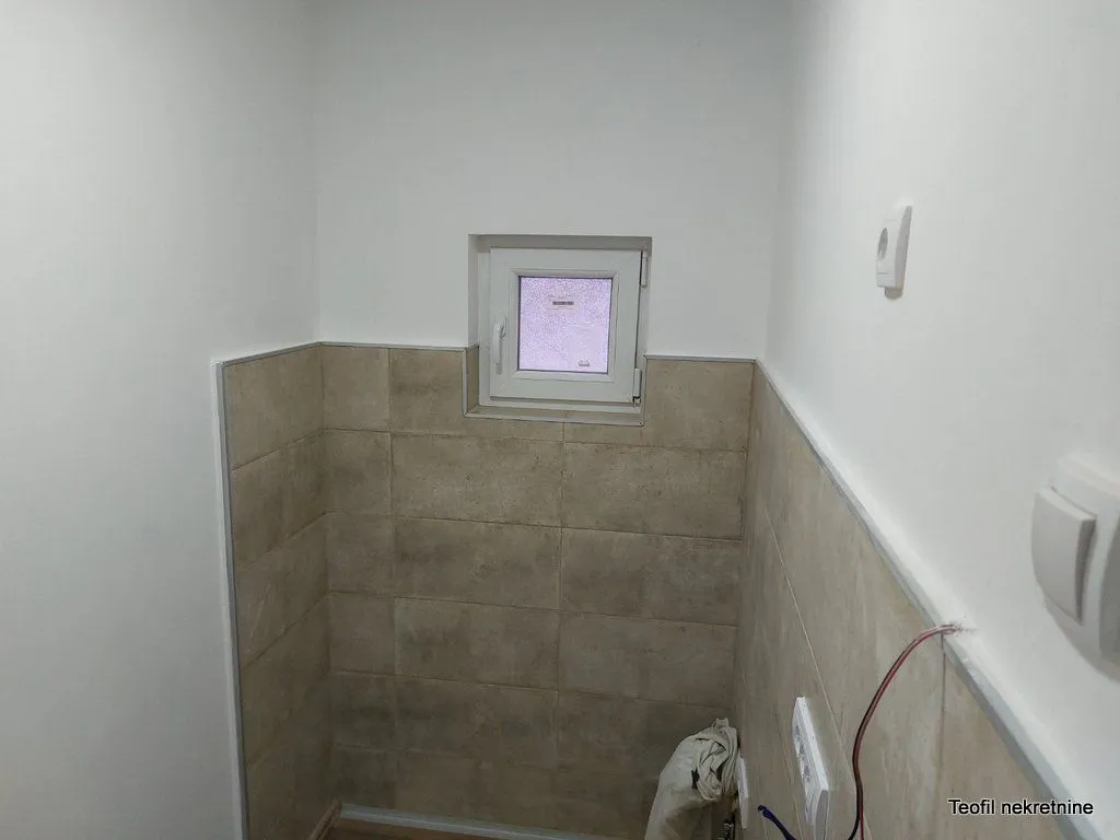 Prodaja, jednosoban stan, 34m², Zemun Save Kovačevića, Zemun Sve Podlokacije