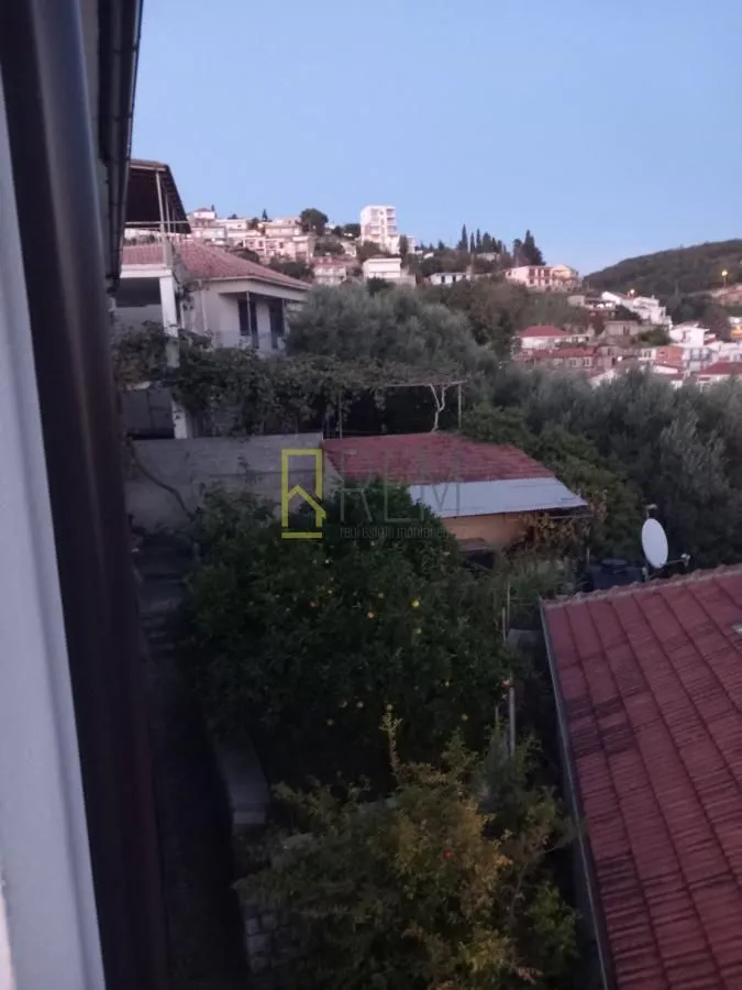 Sale, house, 250m², Ulcinj, Crna Gora