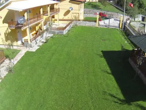 Prodaja, ugostiteljski objekat, 420m², Cetinje, Crna Gora - image 4