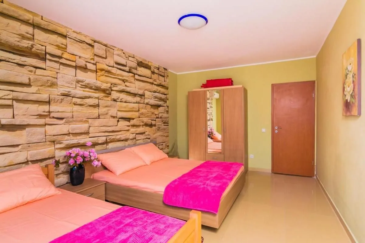 Prodaja, kuća, 280m², Đenovići, Herceg Novi